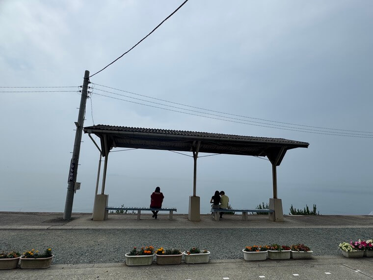 「海に近い駅」